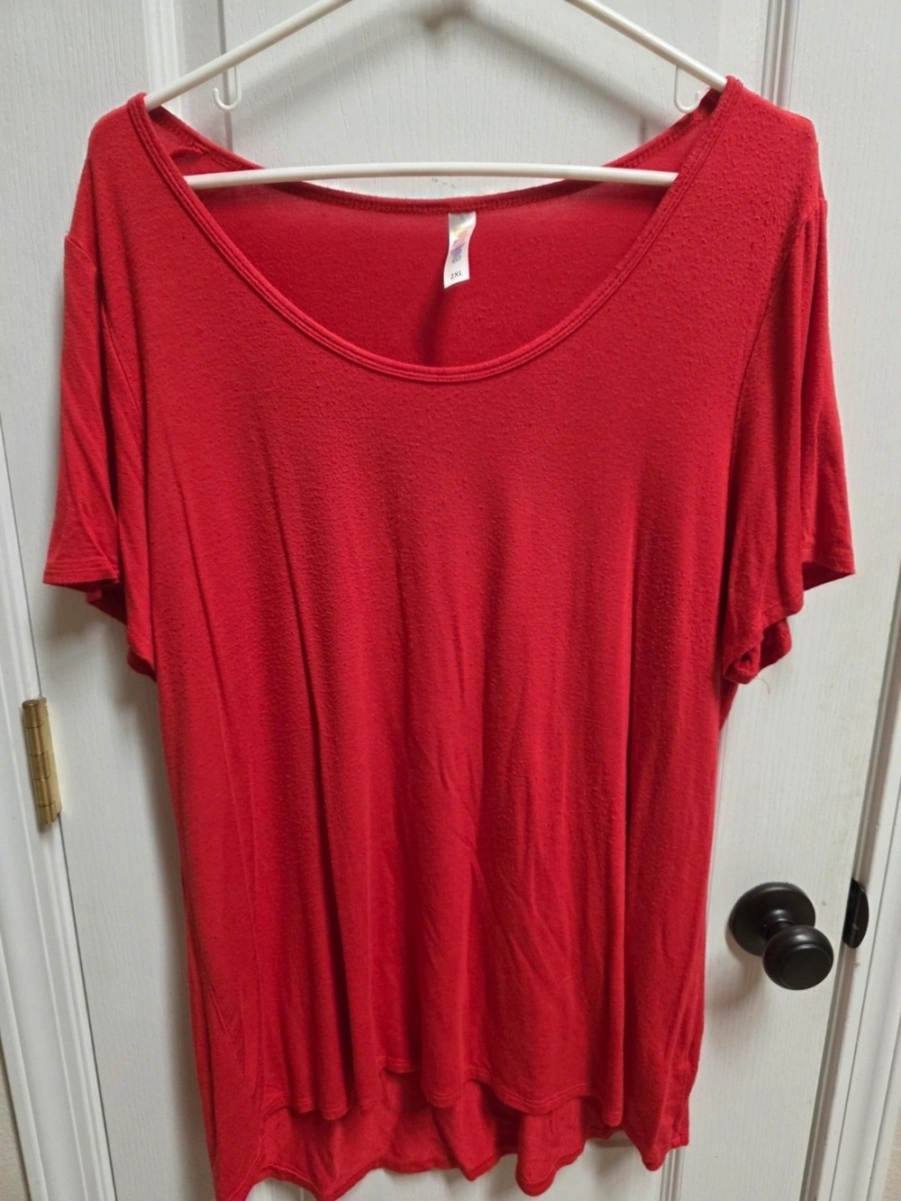 LuLaRoe Red Short Sleeve Scoop Neck Top